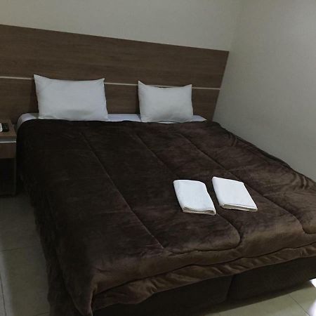 Hotel Hospeda Марилия Экстерьер фото