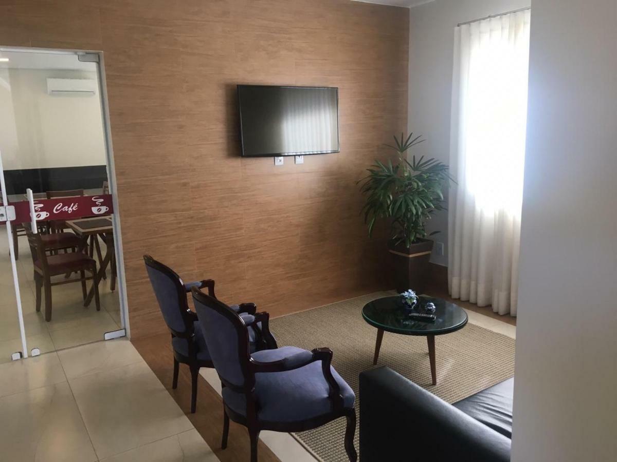 Hotel Hospeda Марилия Экстерьер фото